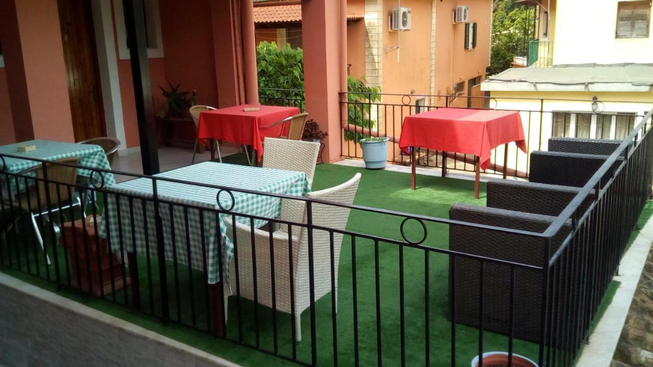 Paradise Apartament Liapades
